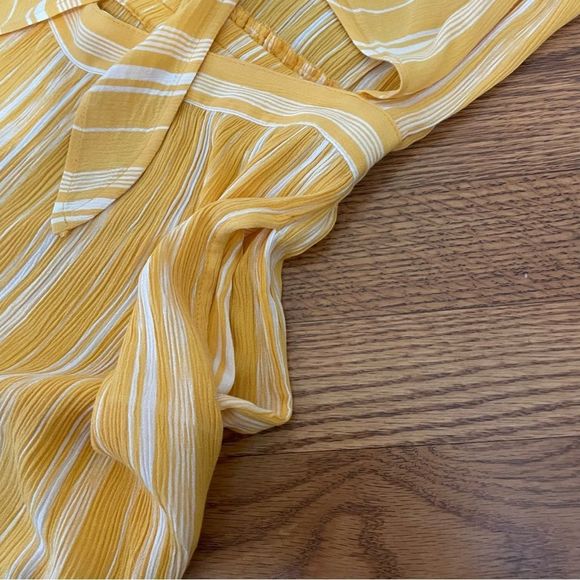 Patrons of Peace Split Knot Cut-out Front Jumpsuit Yellow & White Stripe Sz-M - Picture 4 of 8